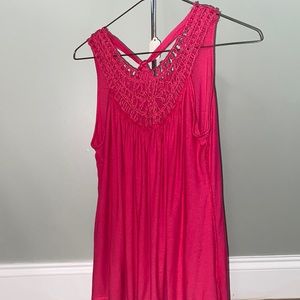 Sleeveless Tie neck blouse